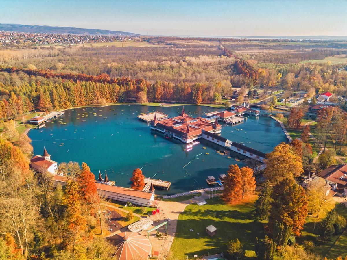 Hotel Fit Hévíz Eksteriør billede