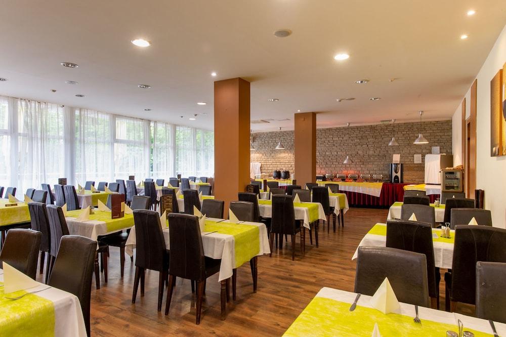Hotel Fit Hévíz Eksteriør billede